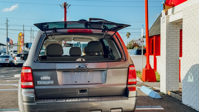 2011 Ford Escape FWD 4dr XLT