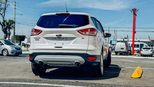 2015 Ford Escape FWD 4dr SE