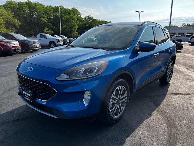 2020 Ford Escape SEL