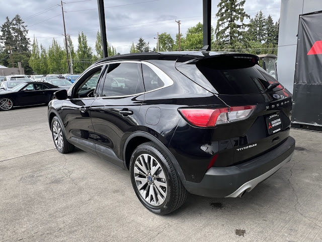 2021 Ford Escape Titanium