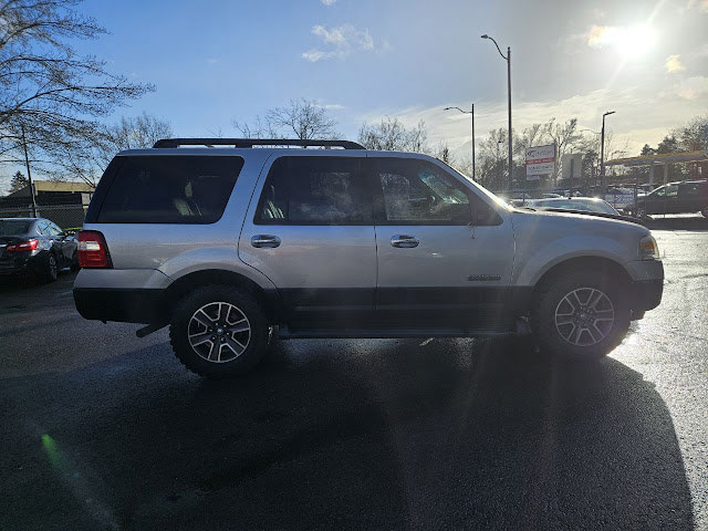 2007 Ford Expedition XLT 4WD 4dr SUV