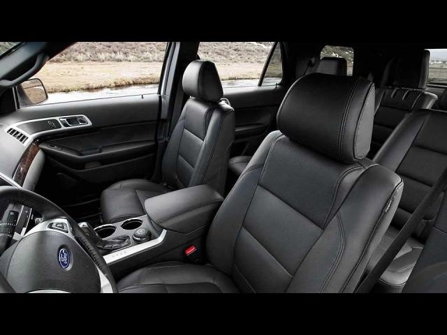 2013 Ford Explorer FWD 4dr XLT