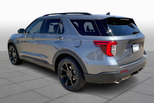 2024 Ford Explorer ST-Line