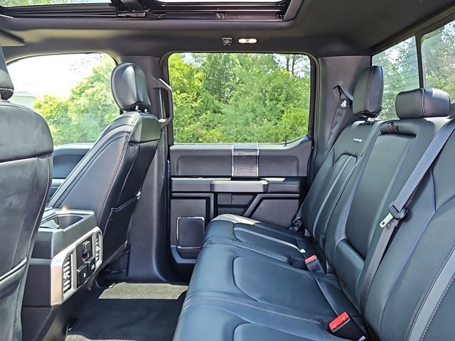 2019 Ford F-150 FX4 Platinum 4WD w/ Nav &amp;amp; Panoramic Sunr