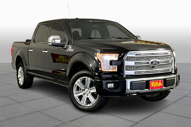 2015 Ford F-150 Platinum 4WD SuperCrew 145