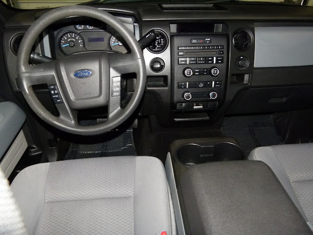 2014 Ford F-150 2WD SuperCab 145  STX