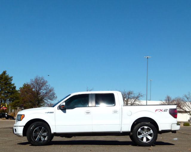 2012 Ford F-150 2WD SuperCrew 145  FX22WD SuperCrew 5-1/