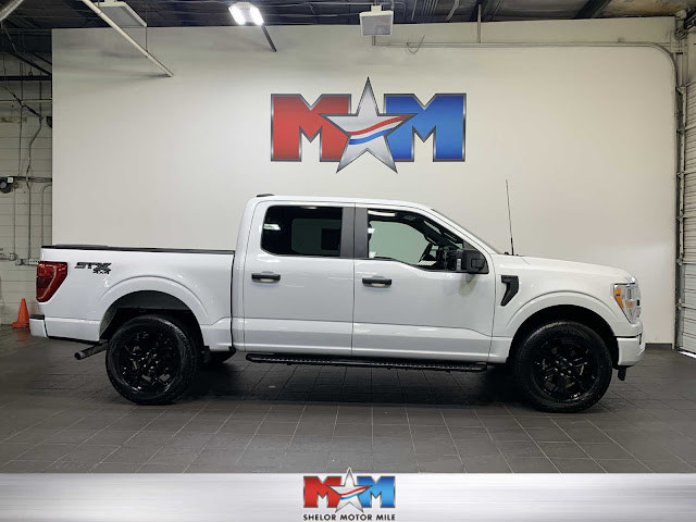 2022 Ford F-150 XL 4WD SuperCrew 5.5 Box