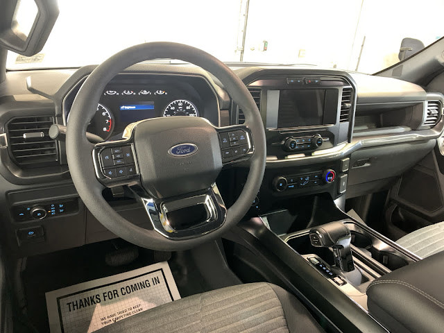 2023 Ford F-150 XL 4WD SuperCrew 5.5 Box