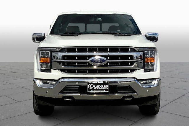 2022 Ford F-150 LARIAT 4WD SuperCrew 5.5 Box