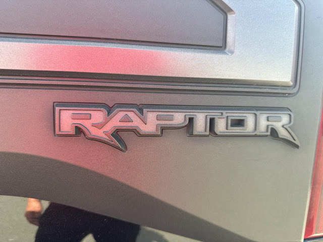 2020 Ford F-150 Raptor 4X4 Crew Cab