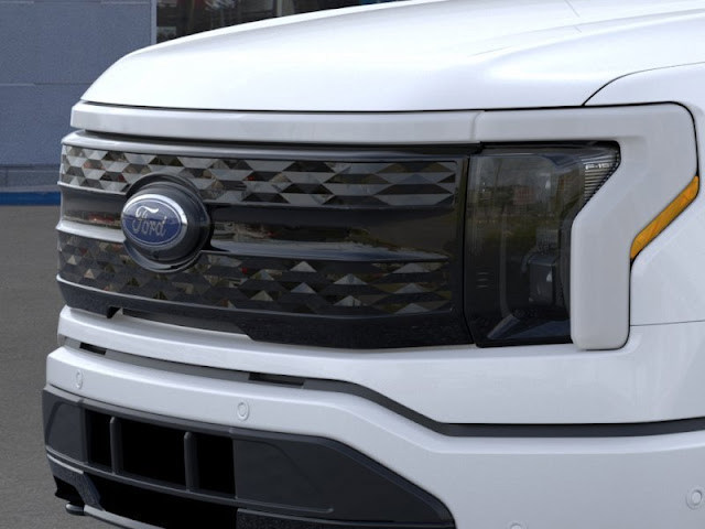 2023 Ford F-150 Lightning Platinum