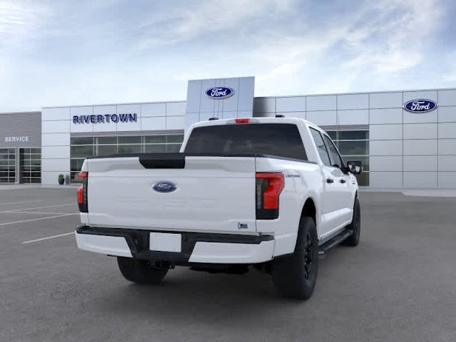 2023 Ford F-150 Lightning XLT 4WD SuperCrew 5.5 Box