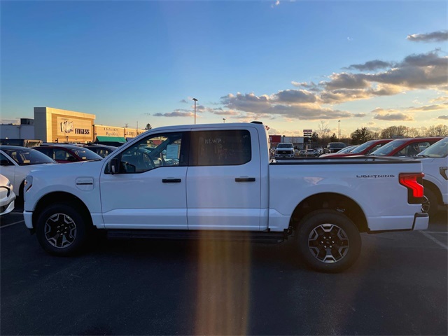 2023 Ford F-150 Lightning XLT