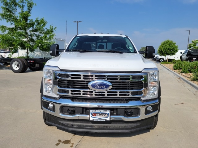 2024 Ford F-550SD Base