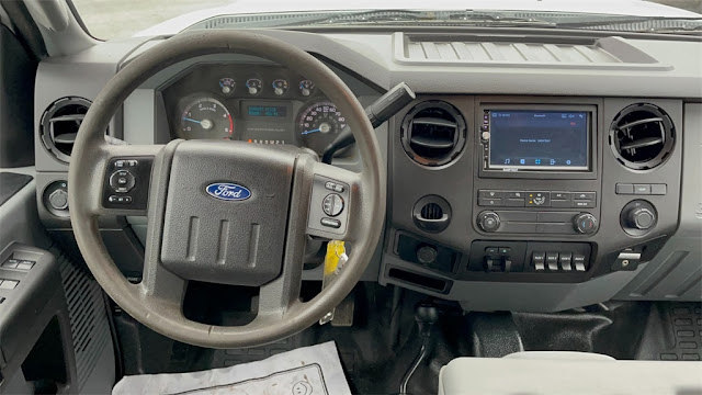 2015 Ford F-550SD XL FLATBED