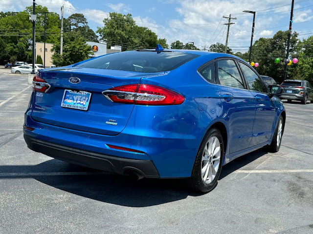 2020 Ford Fusion SE