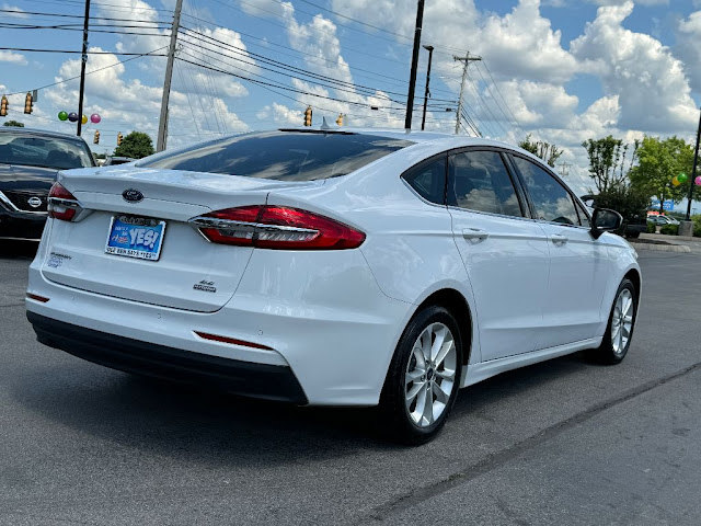 2020 Ford Fusion Hybrid SE