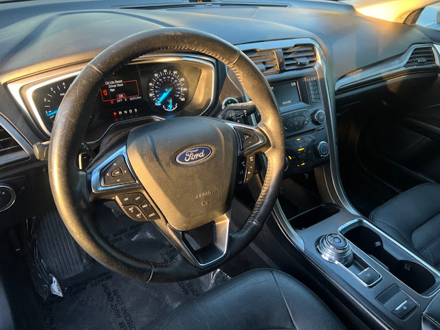 2018 Ford Fusion SE SE FWD