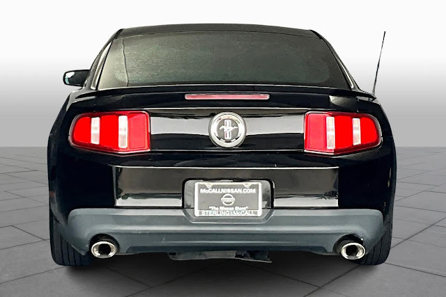 2012 Ford Mustang V6