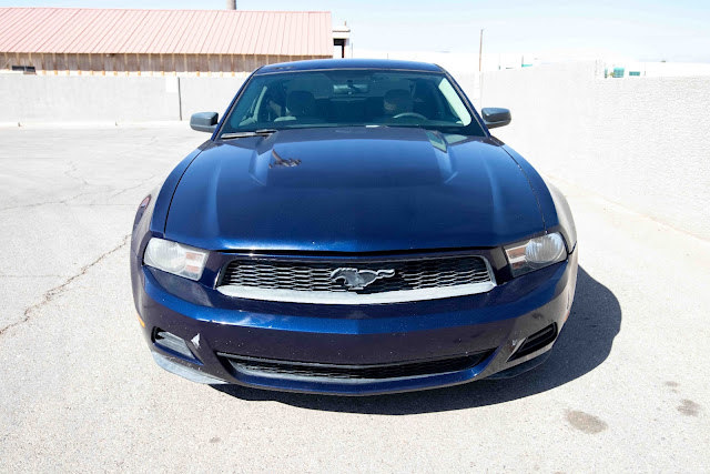 2010 Ford Mustang 2dr Cpe V6