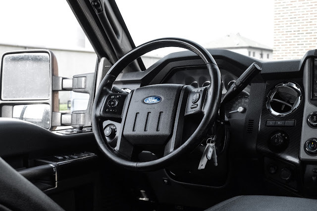2016 Ford Super Duty F-250 4WD Crew Cab 172 Lariat