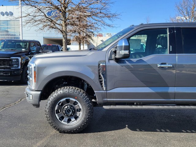 2024 Ford Super Duty F-250 SRW Platinum