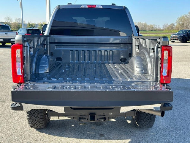 2023 Ford Super Duty F-250 SRW 4WD XLT Crew Cab