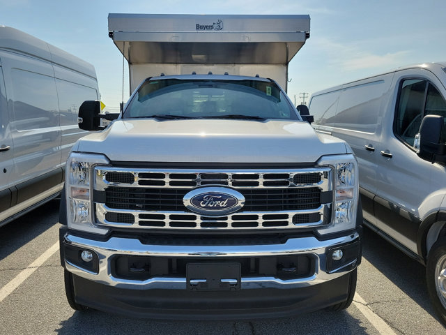 2023 Ford Super Duty F-600 DRW XL