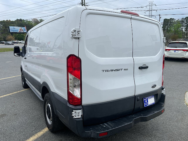 2018 Ford Transit 150 3dr SWB Low Roof Cargo Van w/Sliding