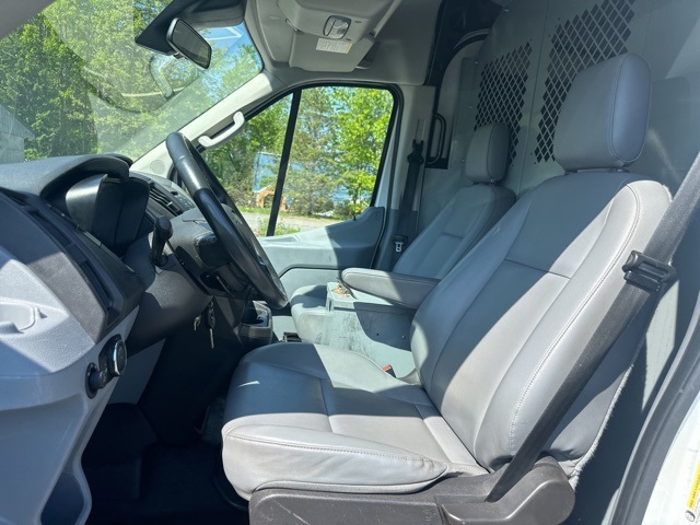 2015 Ford Transit-250 Base