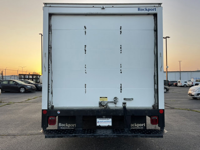 2019 Ford Transit-350 BOX TRUCK