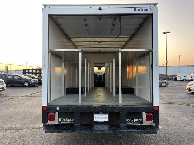 2019 Ford Transit-350 BOX TRUCK