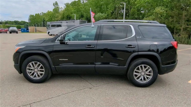 2019 GMC Acadia SLE-2