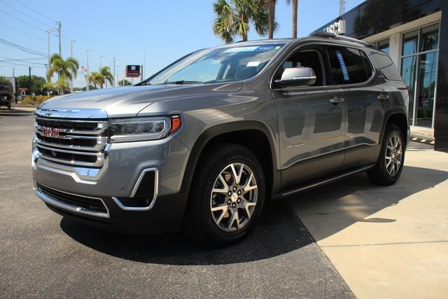 2022 GMC Acadia SLT