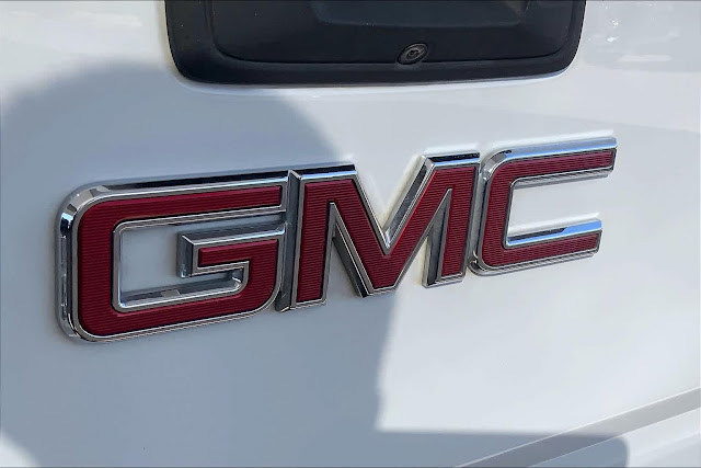 2020 GMC Canyon 2WD SLE Crew Cab 128
