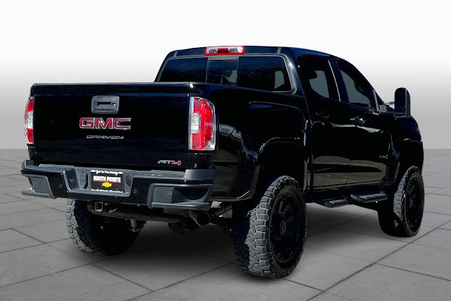 2022 GMC Canyon 4WD AT4 w/Cloth Crew Cab 128&amp;quot;