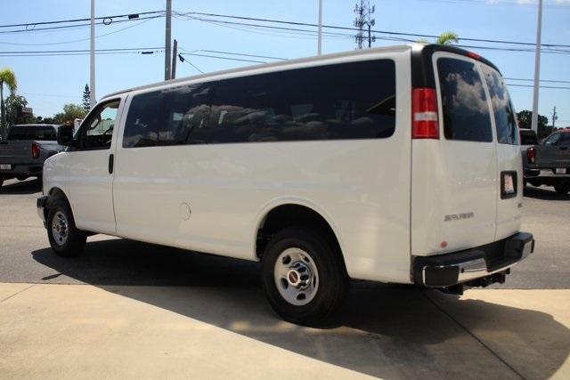 2024 GMC Savana 3500 LT