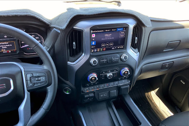 2019 GMC Sierra 1500 SLT 4WD Crew Cab 147&amp;quot;