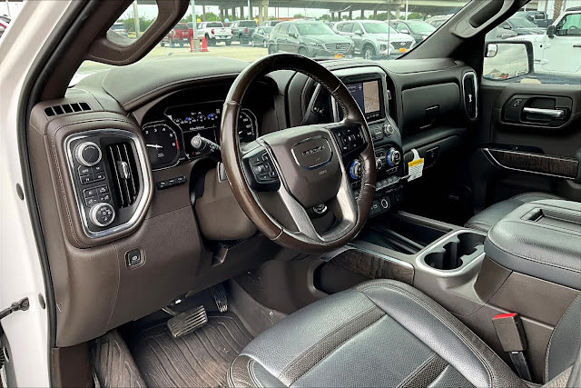 2019 GMC Sierra 1500 Denali 4WD Crew Cab 147