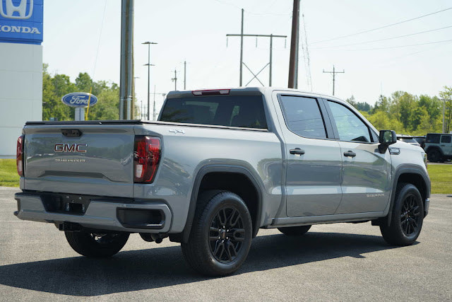 2024 GMC Sierra 1500 Pro 4WD Crew Cab 147