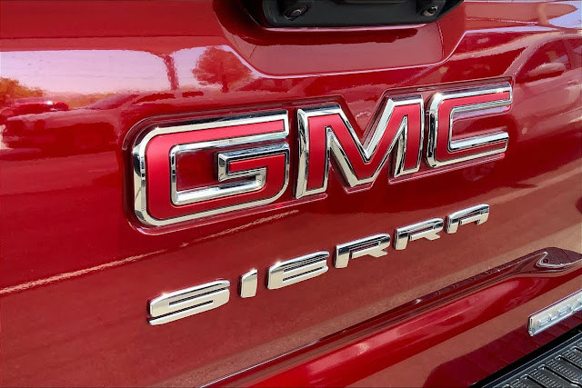 2024 GMC Sierra 1500 Elevation 4WD Crew Cab 147