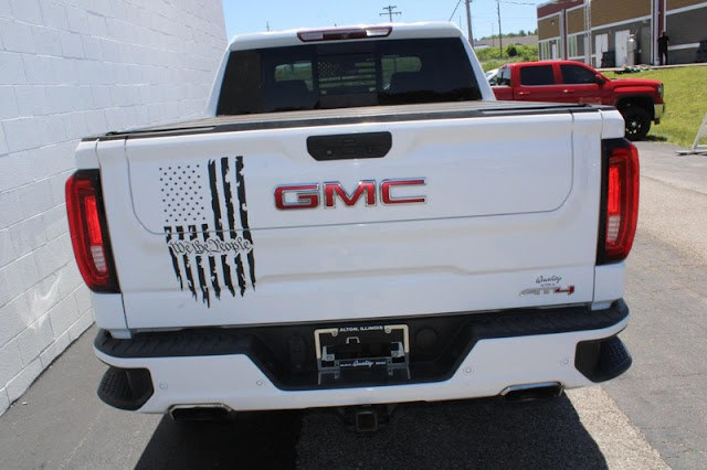 2019 GMC Sierra 1500 4WD AT4 Crew Cab