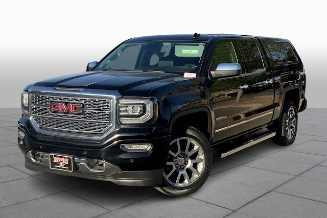 2018 GMC Sierra 1500 Denali 4WD Crew Cab 143.5