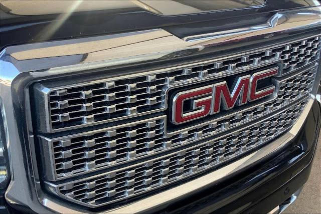 2018 GMC Sierra 1500 Denali 4WD Crew Cab 143.5