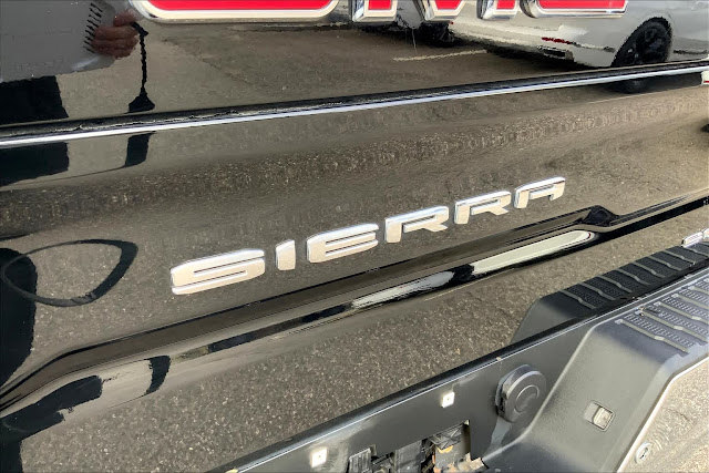 2020 GMC Sierra 1500 SLT 4WD Crew Cab 147&amp;quot;