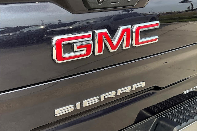 2024 GMC Sierra 1500 SLT 4WD Crew Cab 147