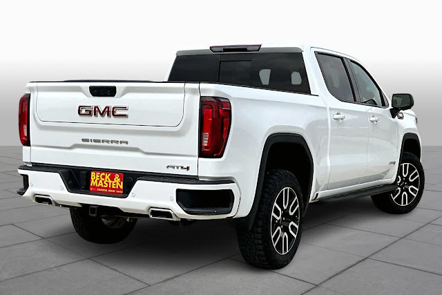 2022 GMC Sierra 1500 AT4 4WD Crew Cab 147