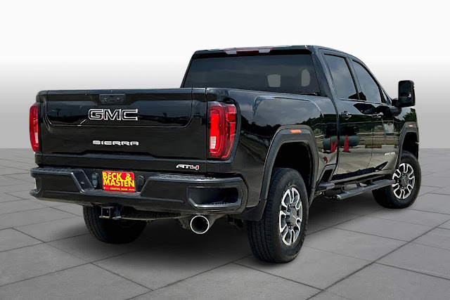 2021 GMC Sierra 2500HD AT4 4WD Crew Cab 159