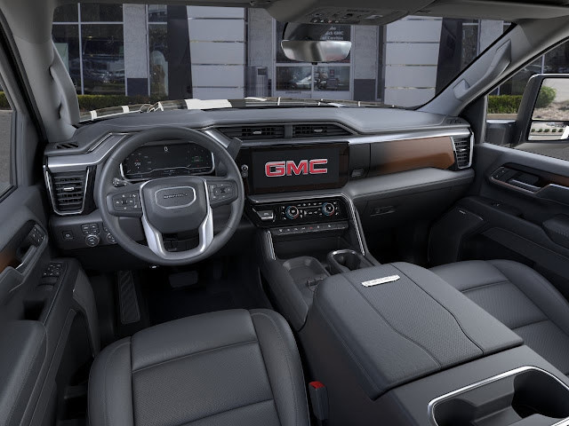 2024 GMC Sierra 2500HD Denali